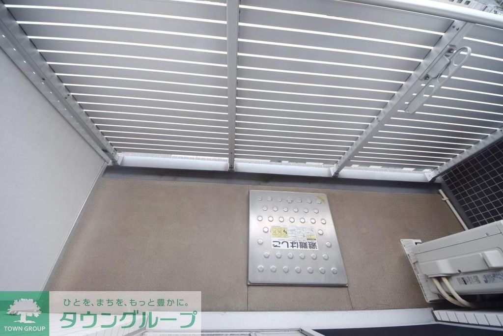 バルコニー　バルコニー