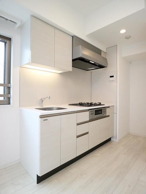 キッチン　※写真は同タイプ住戸です。