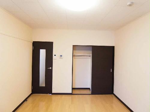 居室・リビング　仕様、設備は現況と異なる場合があります。