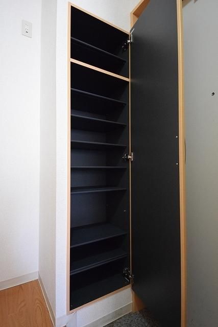 その他設備　★玄関のシューズボックスです★