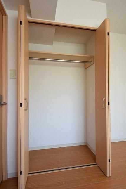 収納　★奥行きのあるクローゼットです★