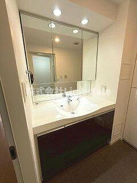 洗面設備　別部屋参考写真