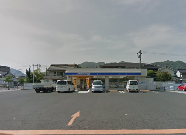 コンビニ　ローソン（コンビニ）まで318m