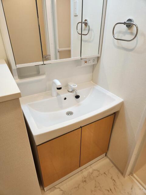 洗面設備　同タイプ別部屋写真?