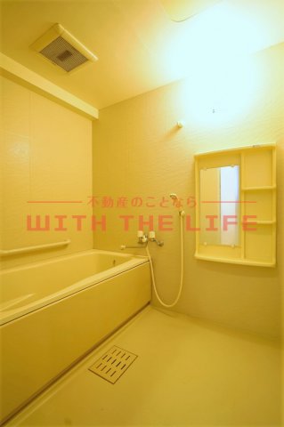 バス・シャワールーム　お風呂で日々の疲れを落としましょう