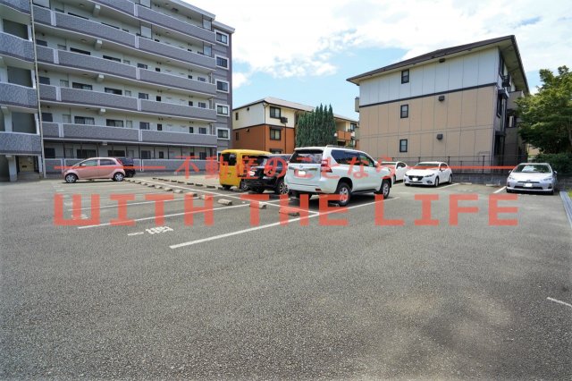 駐車場　駐車場です