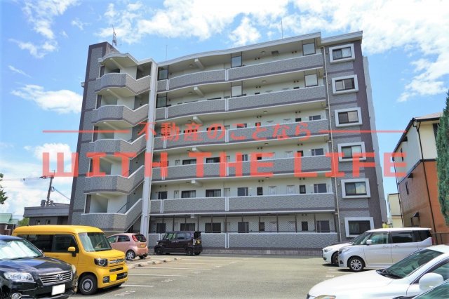 建物外観　外観は落ち着いています