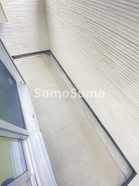 バルコニー　お洗濯にも便利なバルコニー付き