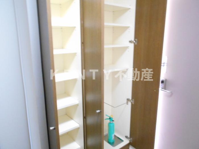 その他設備　I2805 シューズボックス