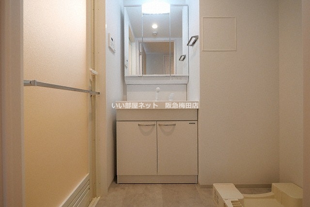 洗面設備　同仕様写真となります。