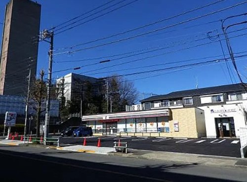 コンビニ　セブン-イレブン 町田鶴川団地店（コンビニ）まで485m