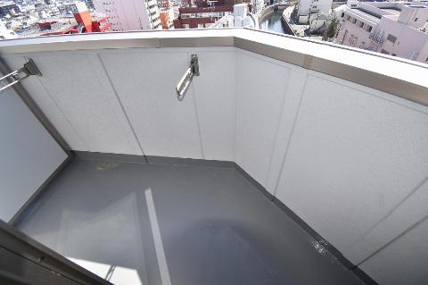 バルコニー　ベランダ