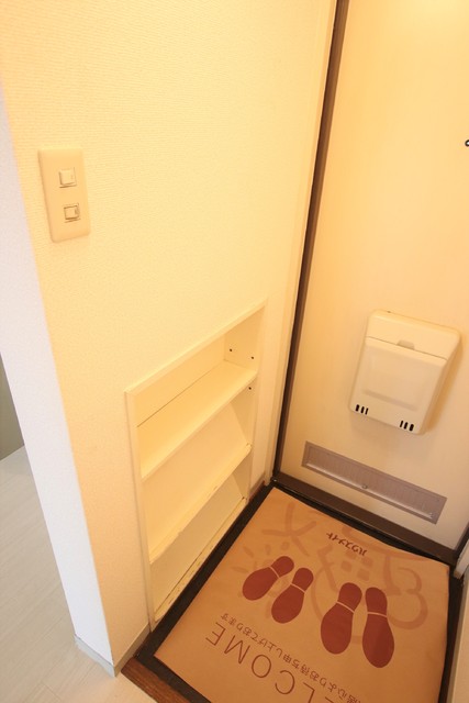 玄関　シューズ置き場あり★