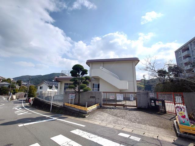 小学校　長崎市立三原小学校（小学校）まで1423m