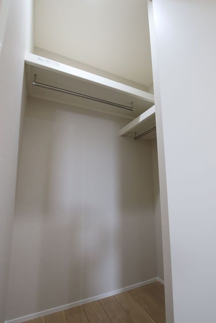 収納　ウォークインクローゼット