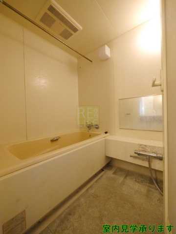 バス・シャワールーム　マーシュフィールド四番町