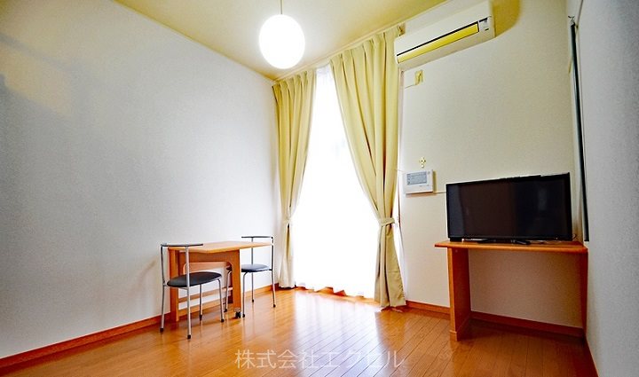 居室・リビング　同等タイプのイメージ写真です。