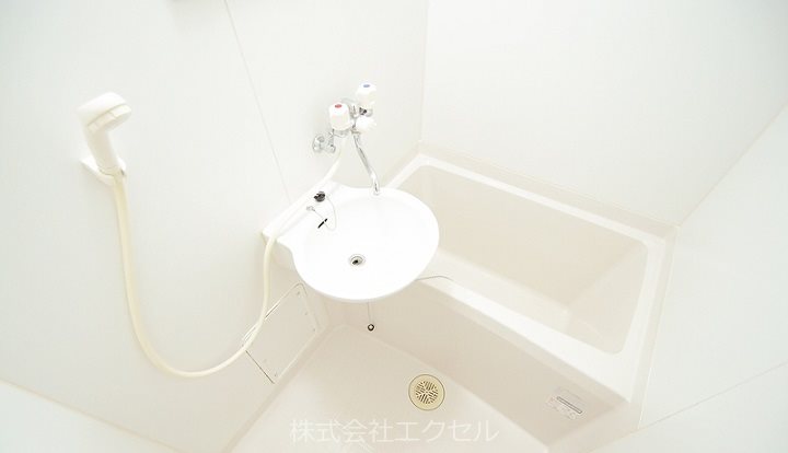 バス・シャワールーム　同等タイプのイメージ写真です。