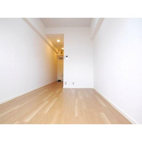 その他部屋・スペース　リビングを別角度から