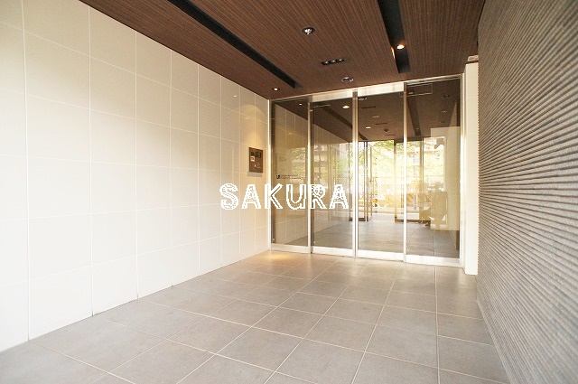 セキュリティ　不審者、勧誘員をシャットアウトできるオートロックです♪