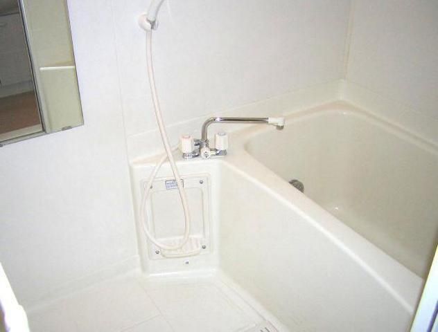 バス・シャワールーム　バスルーム