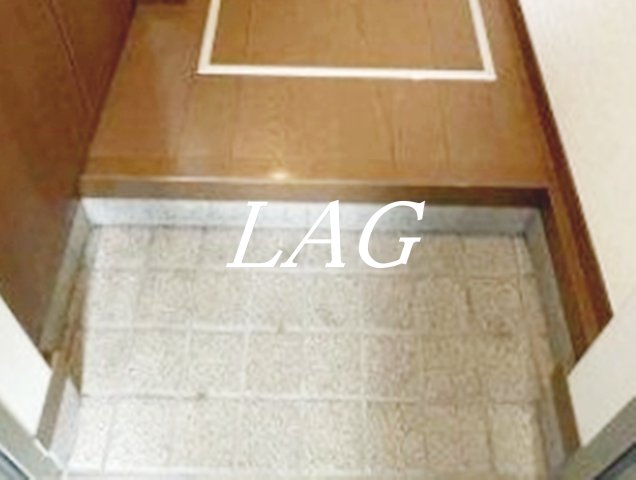 玄関　玄関です。