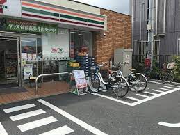 コンビニ　セブンイレブン荒川南千住5丁目店（コンビニ）まで230m