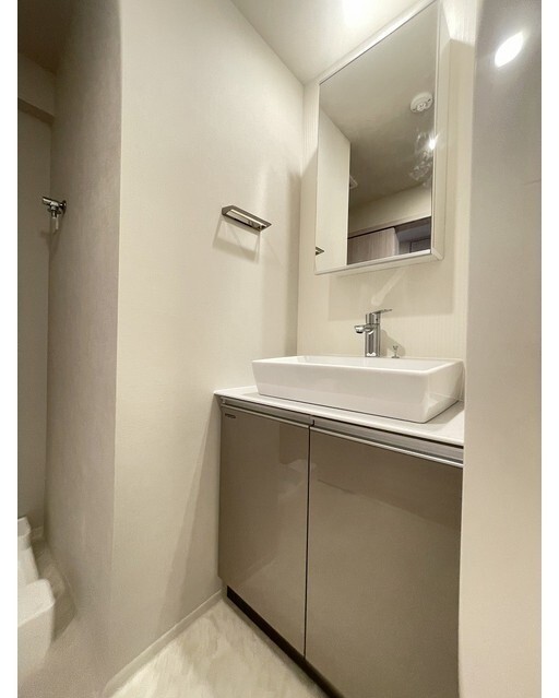 洗面設備　身支度に便利な洗面台♪