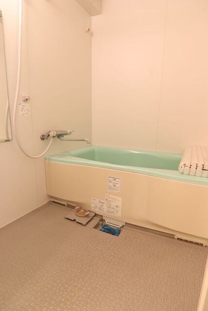 バス・シャワールーム　※別室の参考写真の為、現況優先です。