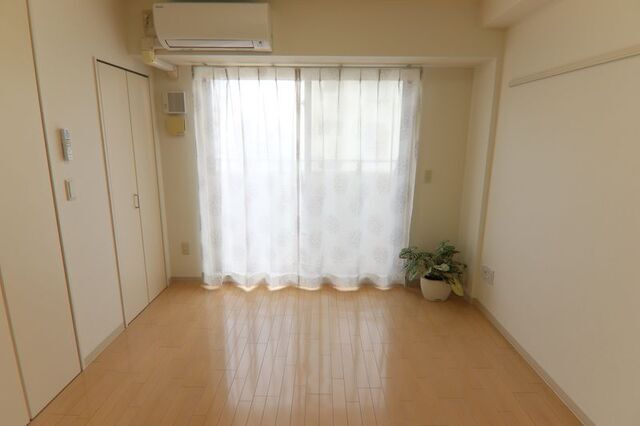 居室・リビング　※別室の参考写真の為、現況優先です。