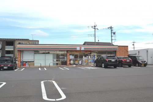 コンビニ　セブンイレブン宇都宮ゆいの杜北店（コンビニ）まで282m