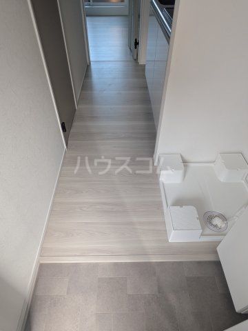 アザーレ・クオン本厚木の玄関写真