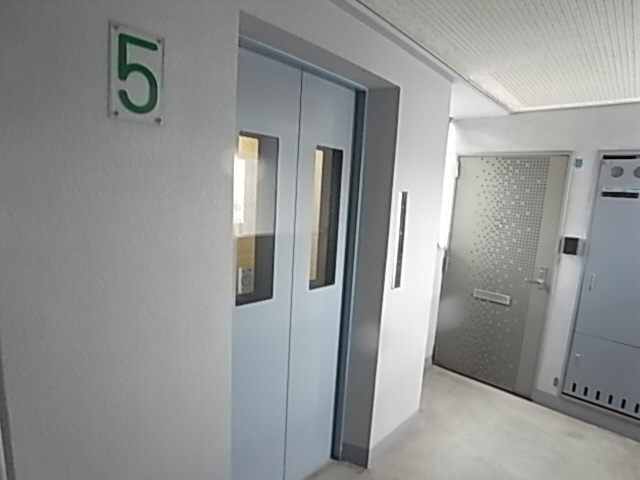 その他共有部分　エレベーター付のマンションです。