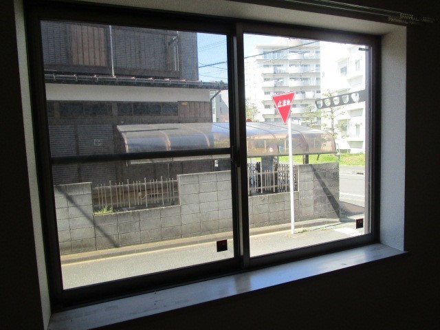 バルコニー　別号室の参考写真になります。