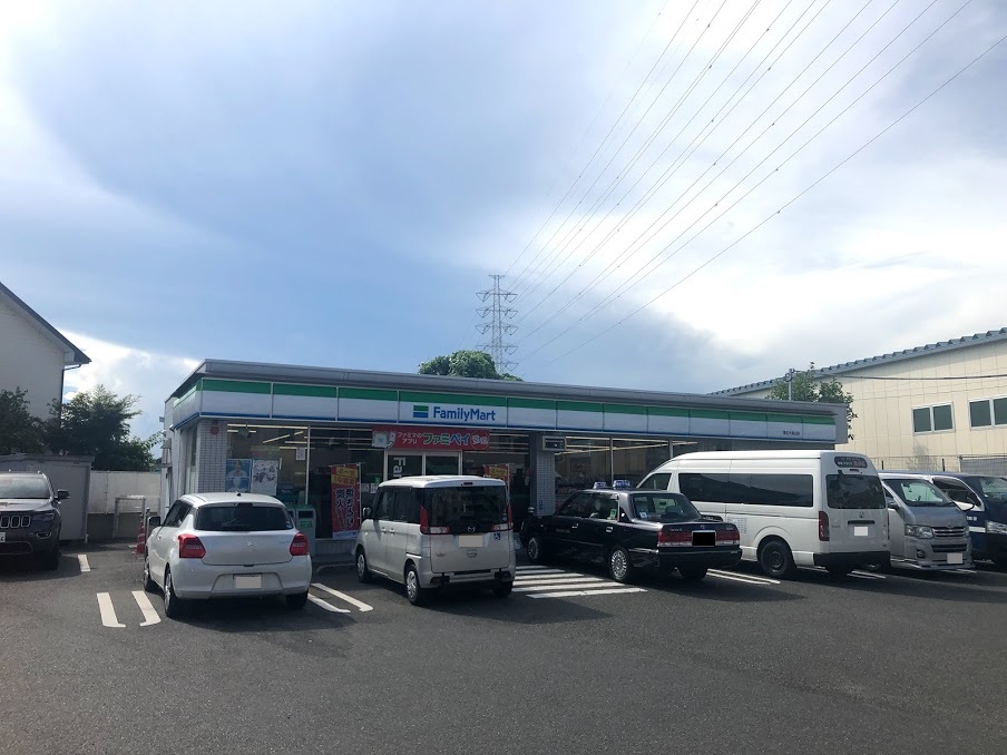 コンビニ　ファミリーマート 港北大倉山店（コンビニ）まで150m