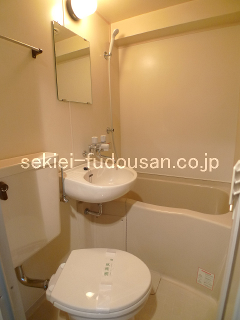 バス・シャワールーム