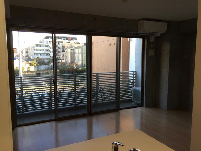 居室・リビング　044-299-8985までお気軽にお電話下さい♪