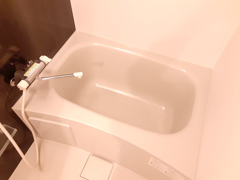 バス・シャワールーム　ゆったり過ごせるお風呂です