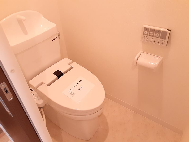トイレ　トイレもきれいです