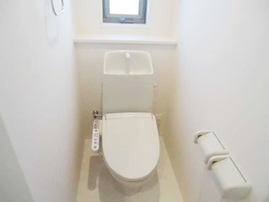 トイレ　【浴室乾燥機完備♪】おすすめ物件！