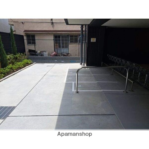 コンビニ　ローソン（コンビニ）まで80m