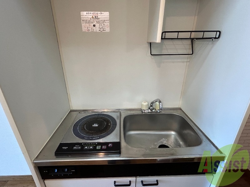 キッチン　キッチンです。ＩＨコンロのシステムキッチンです。