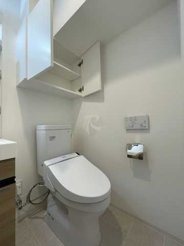 トイレ　ランヴィ文京千駄木