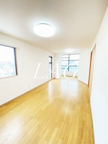 居室・リビング　洋室のお部屋です。