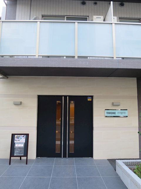 エントランス　エントランス