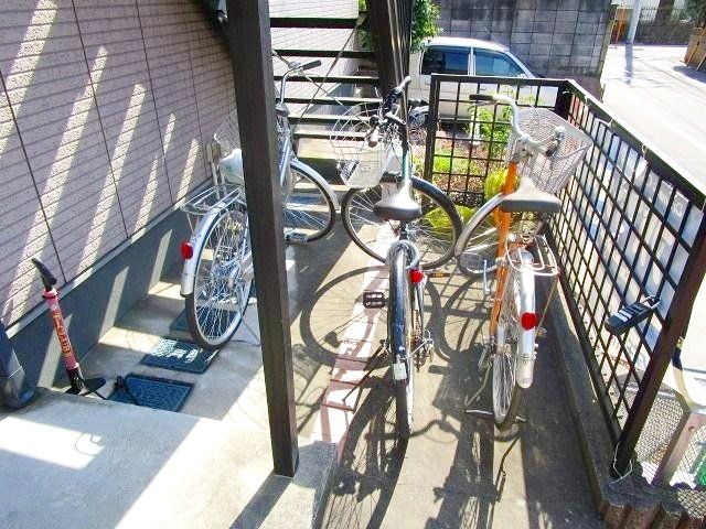 エントランス　★駐輪スペース★