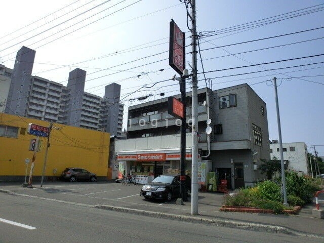 コンビニ　セイコーマートおしだ店（コンビニ）まで222m