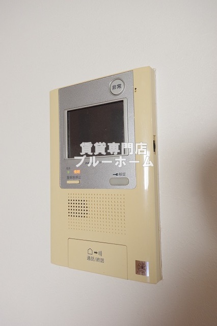 セキュリティ　モニター付きインターホン！