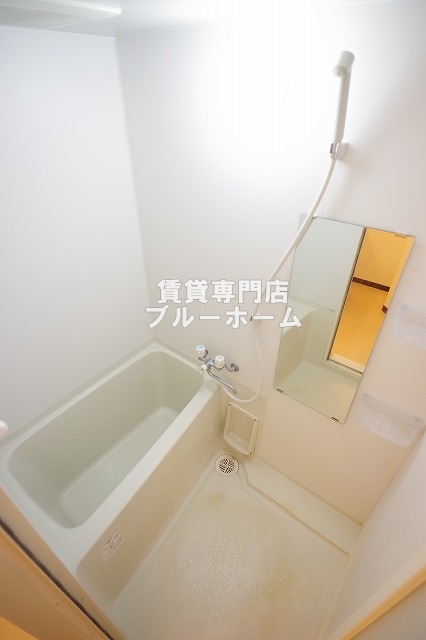 バス・シャワールーム　浴室！