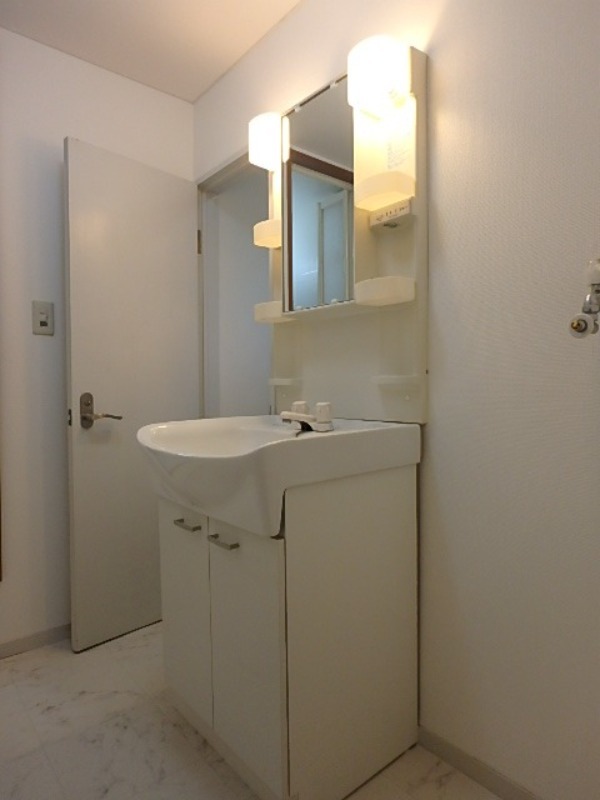 洗面設備　図面と現状に相違がある場合には現状を優先